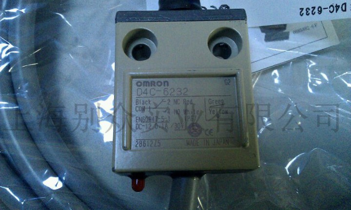 欧姆龙限位开关 D4C-6232